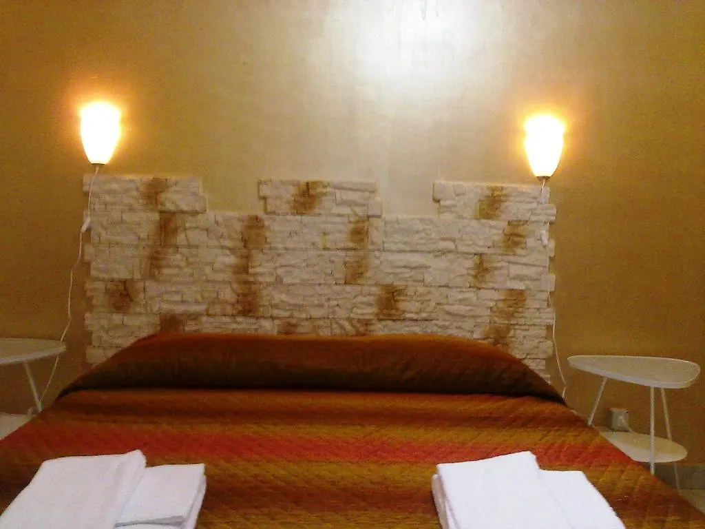 Gigi Holiday Rooms Řím Penzion
