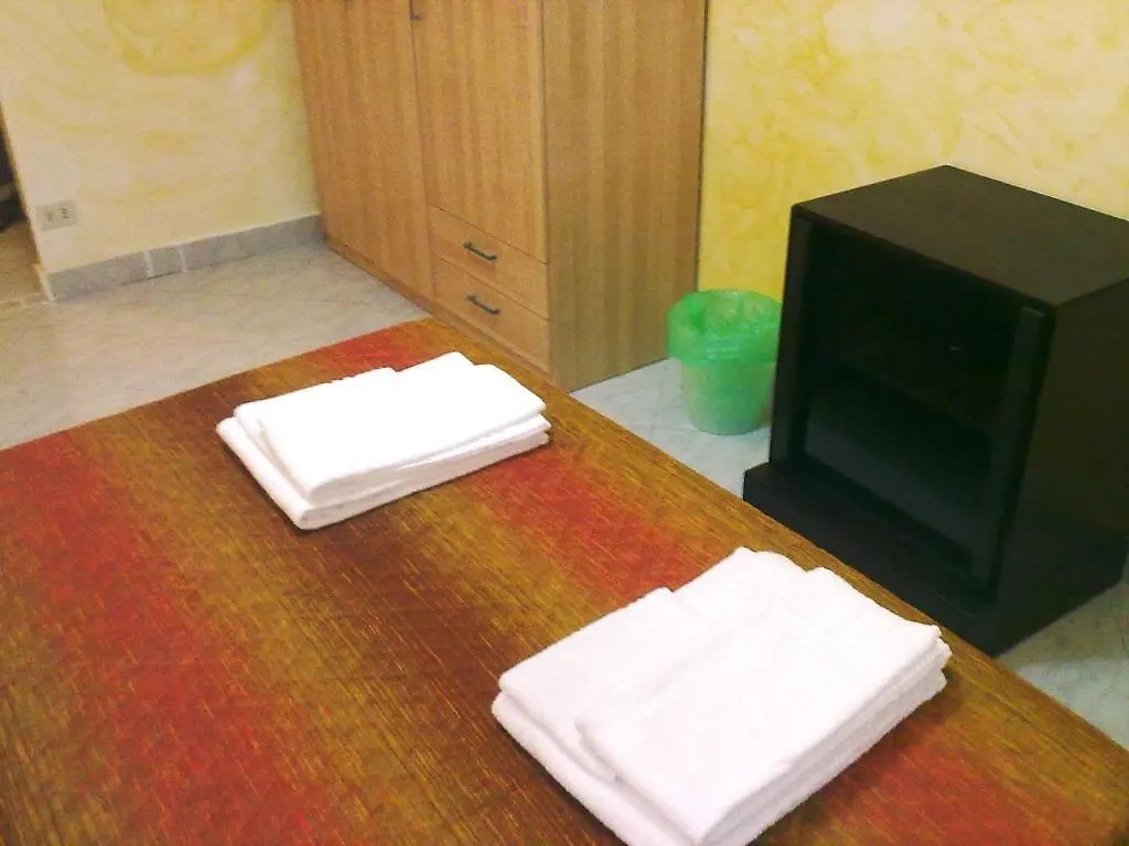 Gigi Holiday Rooms Řím 2*,