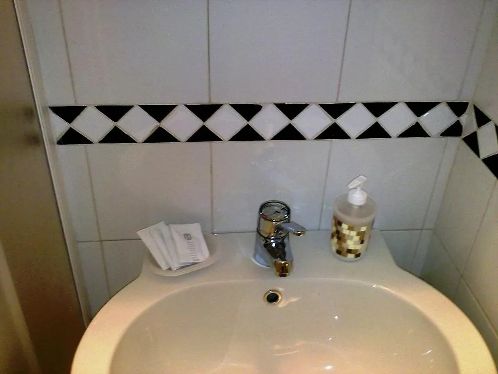 Gigi Holiday Rooms Řím 2*,  Itálie
