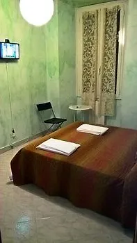 Gigi Holiday Rooms Řím 2*,